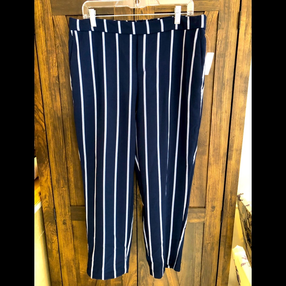 Old Navy Pull-on Ankle Pant